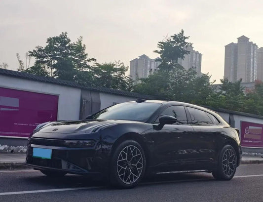 2025 Zeekr 001 BEV 95KWH 675km image 1