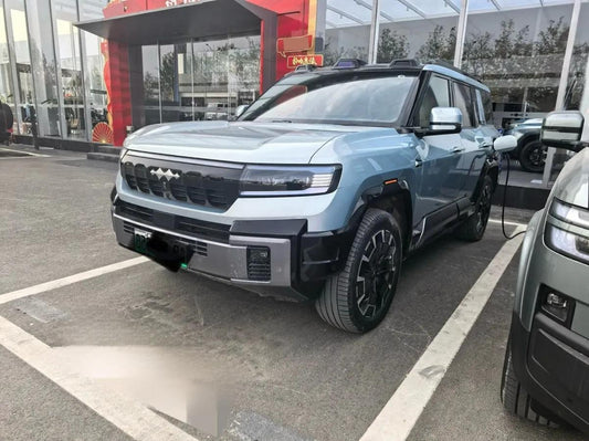 2025 Fang Cheng Bao Bao 8 2.0T 245HP L4 E-CVT PHEV 36.8KWH image 1