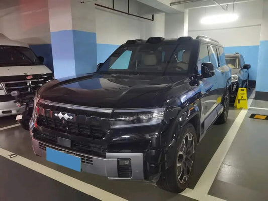 2025 Fang Cheng Bao Bao 8 2.0T 245HP L4 E-CVT PHEV 36.8KWH image 1
