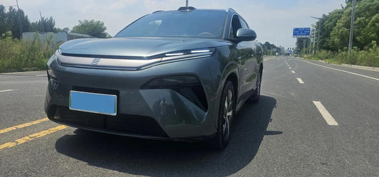 2025 BYD Tang L 1.5T 156HP L4 E-CVT PHEV image 1