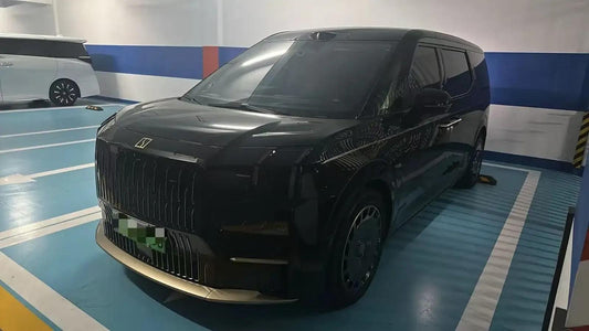 2024 Zeekr 009 BEV 108KWH 702km image 1