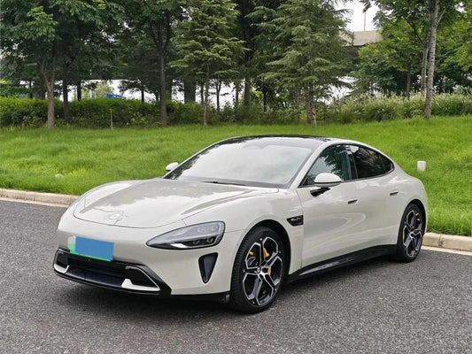 2024 Xiaomi SU7 BEV 73.6KWH 700km image 1