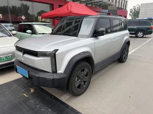 2024 iCAR iCAR 03 BEV 65.69KWH image 1