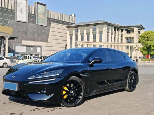 2024 Denza DenzaZ9GT 2.0T 207HP L4 E-CVT PHEV 38.5KWH 201km image 1