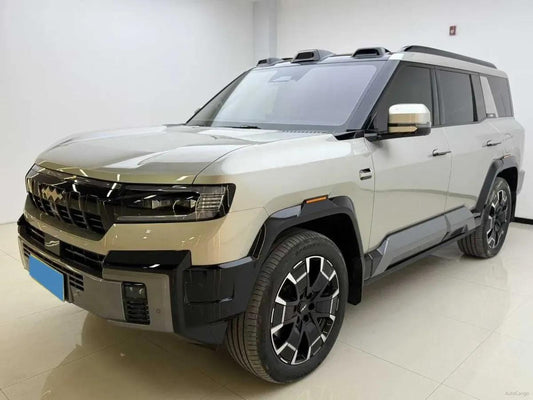 2025 Fang Cheng Bao Bao 8 2.0T 245HP L4 E-CVT PHEV 36.8KWH image 1