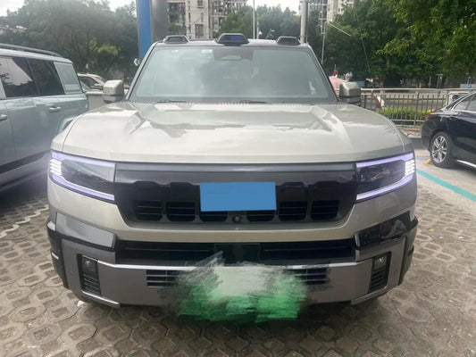 2025 FangChengBao Bao 8 2.0T 245HP L4 E-CVT PHEV 36.8KWH image 2
