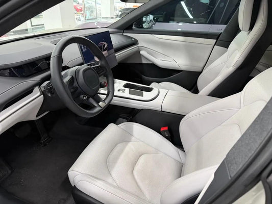 2024 Xiaomi SU7 BEV 94.3KWH 830km image 2