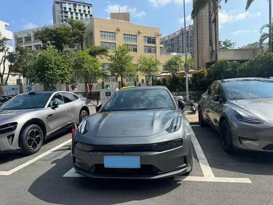 2023 Zeekr 001 BEV 100KWH 741km image 2