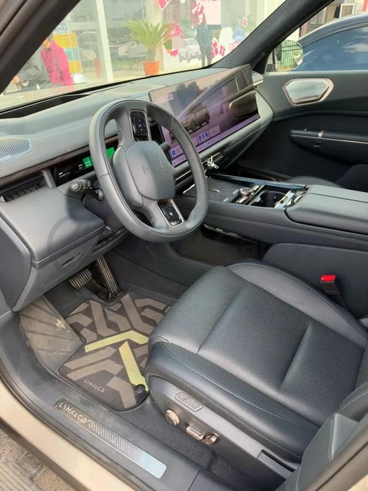 2025 LYNK&CO 900 2.0T 254HP L4 3DHT PHEV 52.38KWH 280km image 2