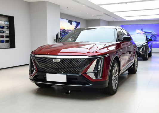 Cadillac LYRIQ (2024)