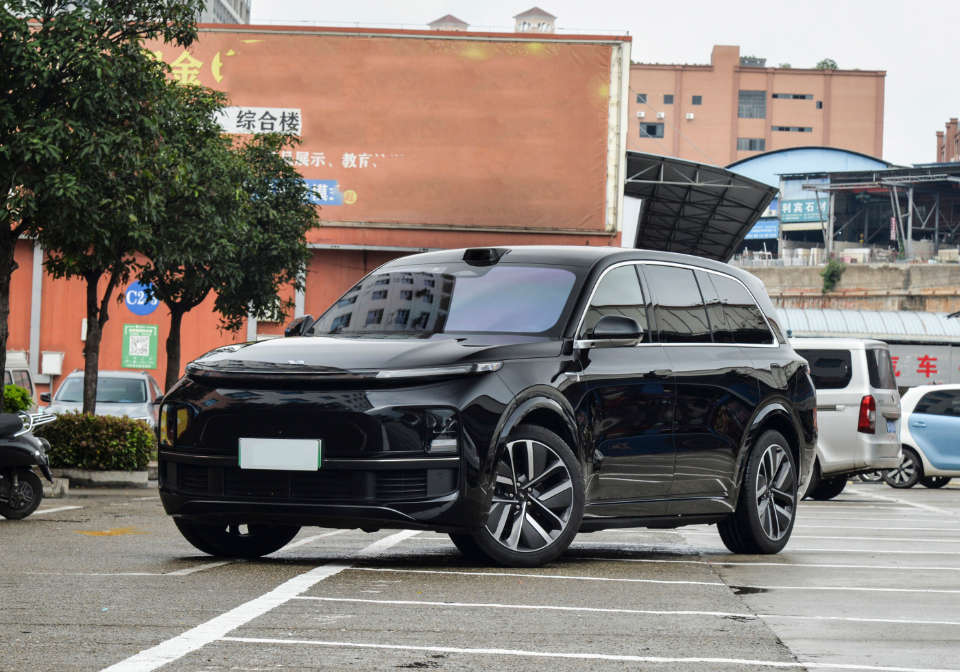 Li Auto L9 2022 EV Marketplace