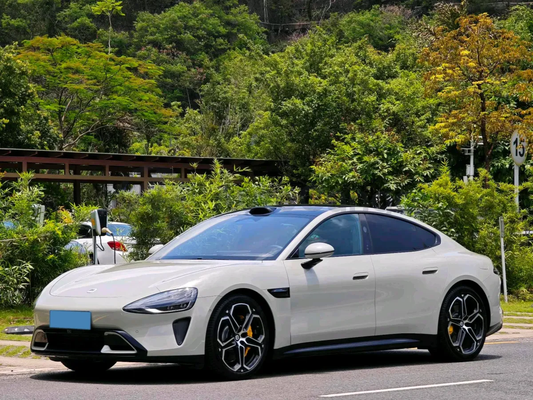 2024 MI SU7 BEV 101KWH image 1