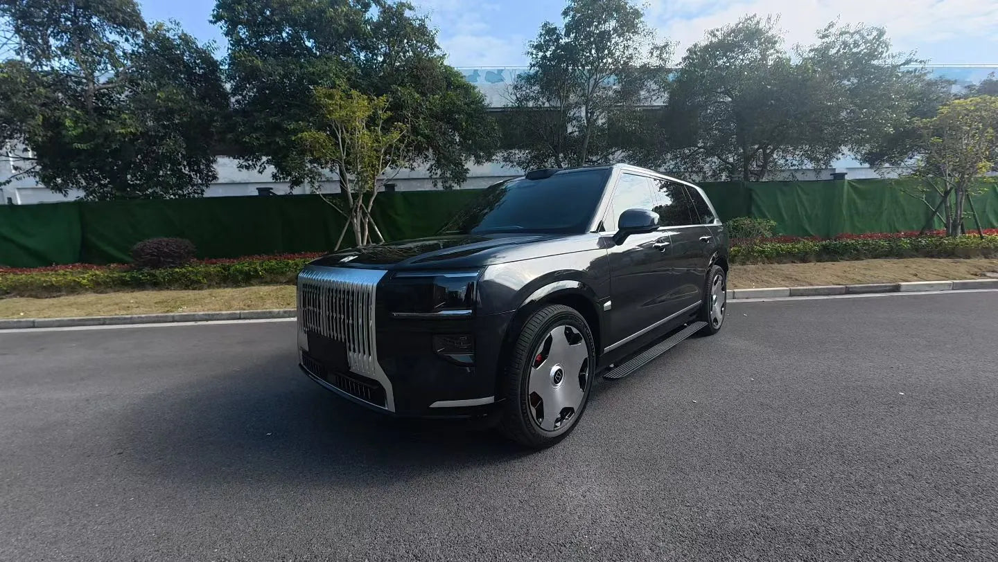 2025 Zeekr 9X 2.0T 279HP L4 1DHT PHEV image 6