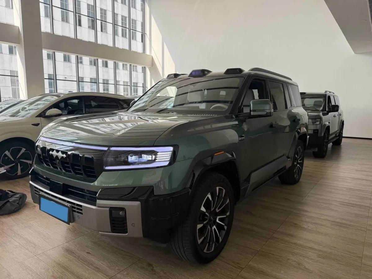 2025 Fang Cheng Bao Bao 8 2.0T 245HP L4 E-CVT PHEV 36.8KWH image 1