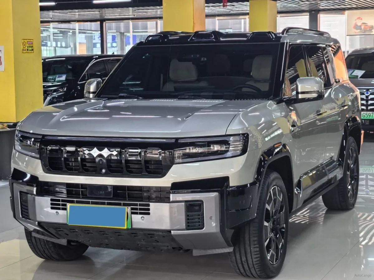 2025 Fang Cheng Bao Bao 8 2.0T 245HP L4 E-CVT PHEV 36.8KWH image 1