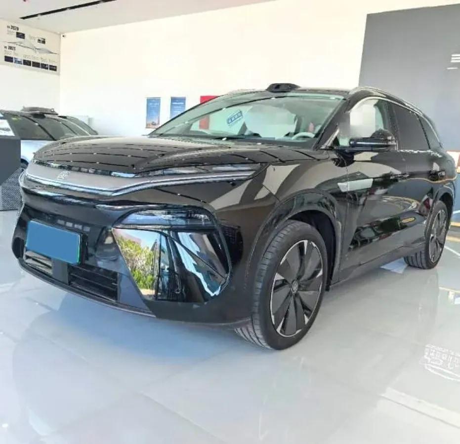 2025 BYD TangL BEV image 1