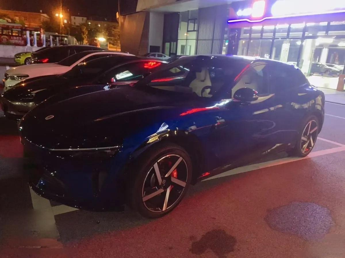 2025 Xiaomi YU7 BEV 101.7KWH image 1
