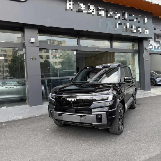 2025 Fang Cheng Bao Bao 8 2.0T 245HP L4 E-CVT PHEV 36.8KWH image 1