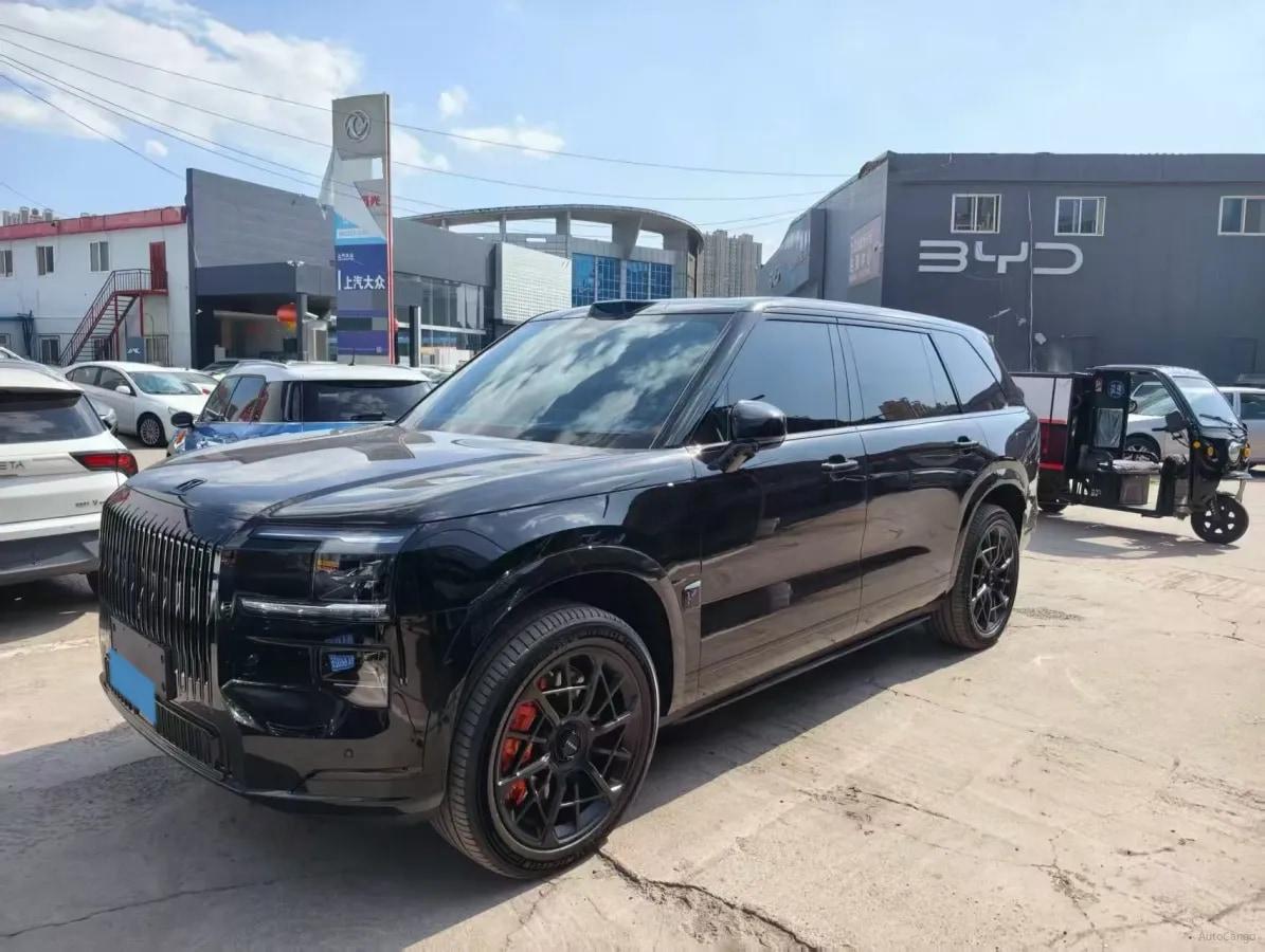 2025 Zeekr 9X 2.0T 279HP L4 1DHT PHEV image 1