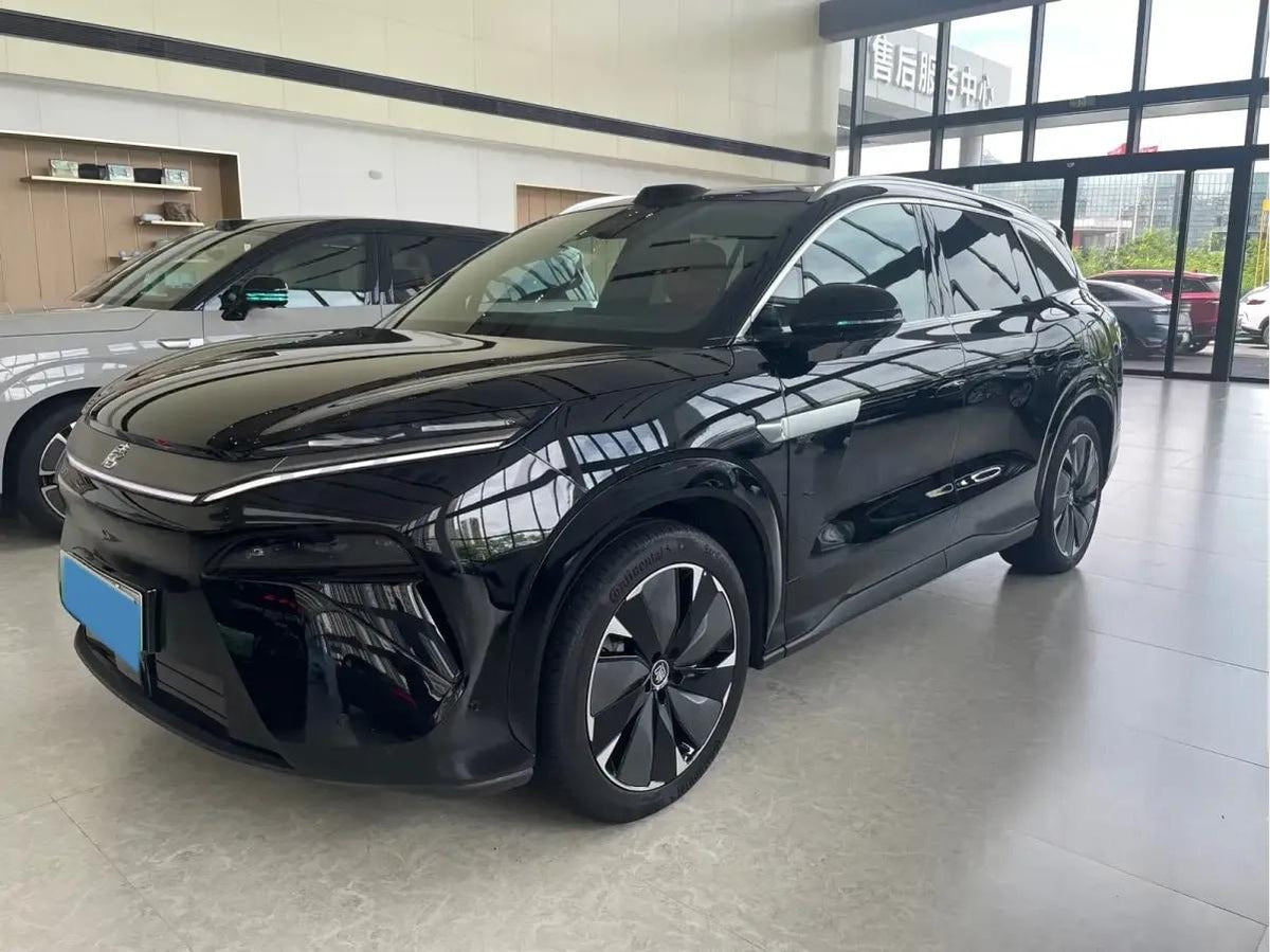 2025 BYD Tang L BEV 100.5KWH 600km image 1