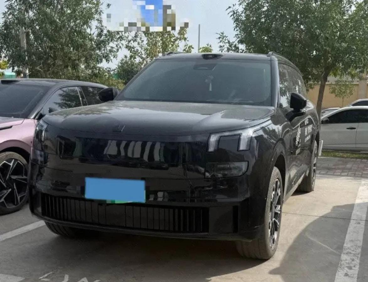 2025 LYNK&CO 900 1.5T 190HP L4 3DHT PHEV 44.85KWH 220km image 1