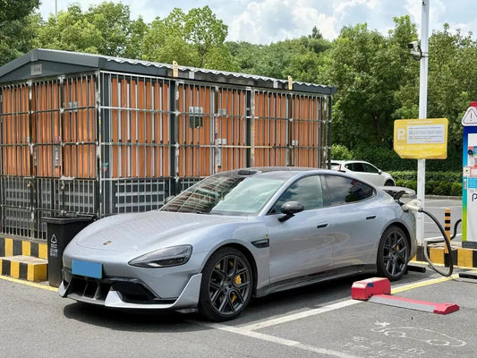 2025 Xiaomi SU7 Ultra BEV 93.7KWH image 1