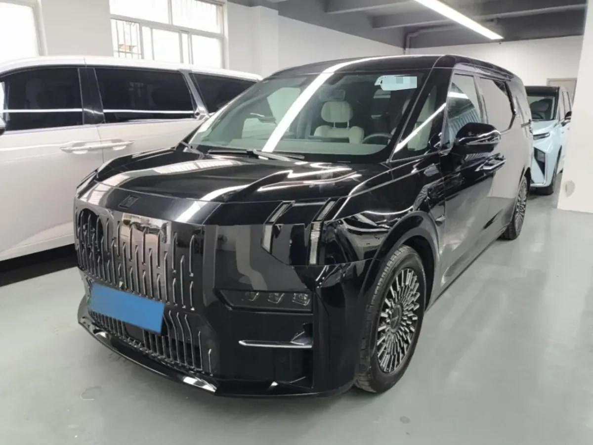 2022 Zeekr 009 BEV 116KWH 702km image 1