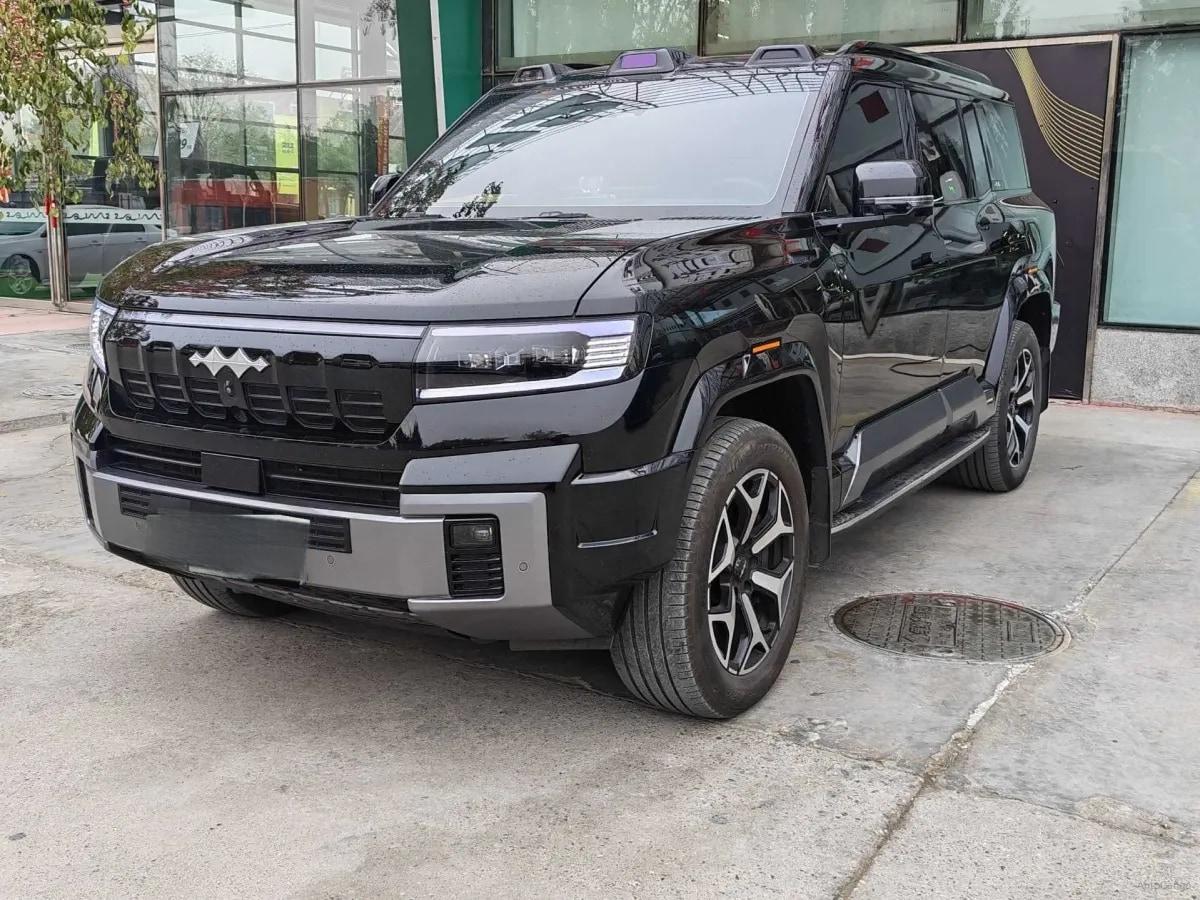 2025 Fang Cheng Bao Bao 8 2.0T 245HP L4 E-CVT PHEV 36.8KWH image 1