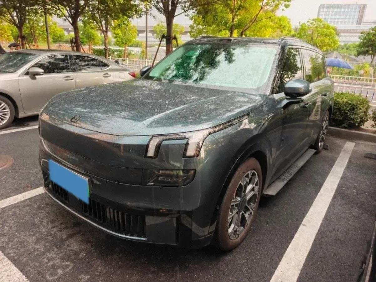 2025 LYNK&CO 900 2.0T 254HP L4 3DHT PHEV image 1
