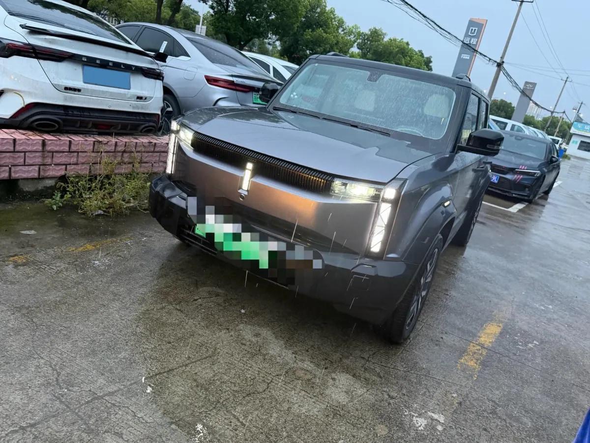 2024 iCAR iCAR 03 BEV 65.69KWH 472km image 1