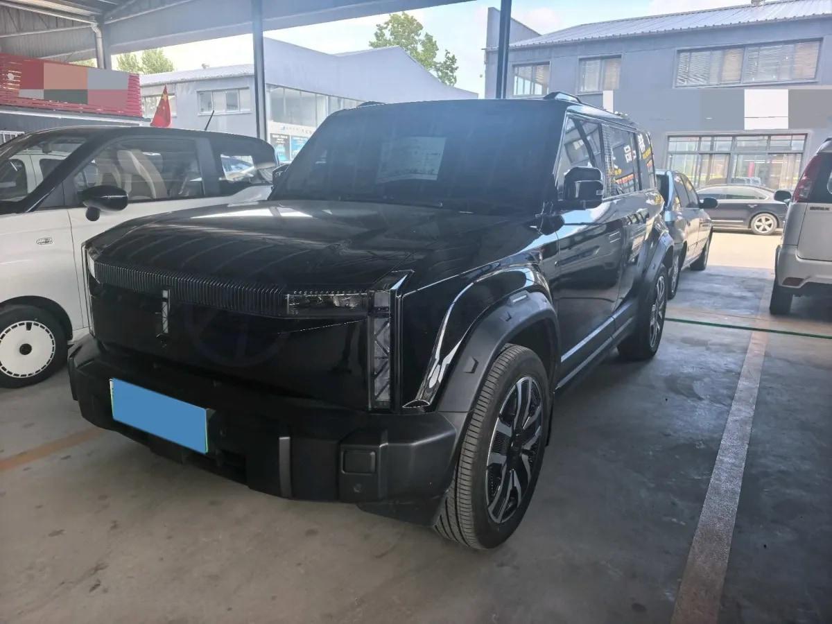 2024 iCAR iCAR 03 BEV 65.69KWH image 1