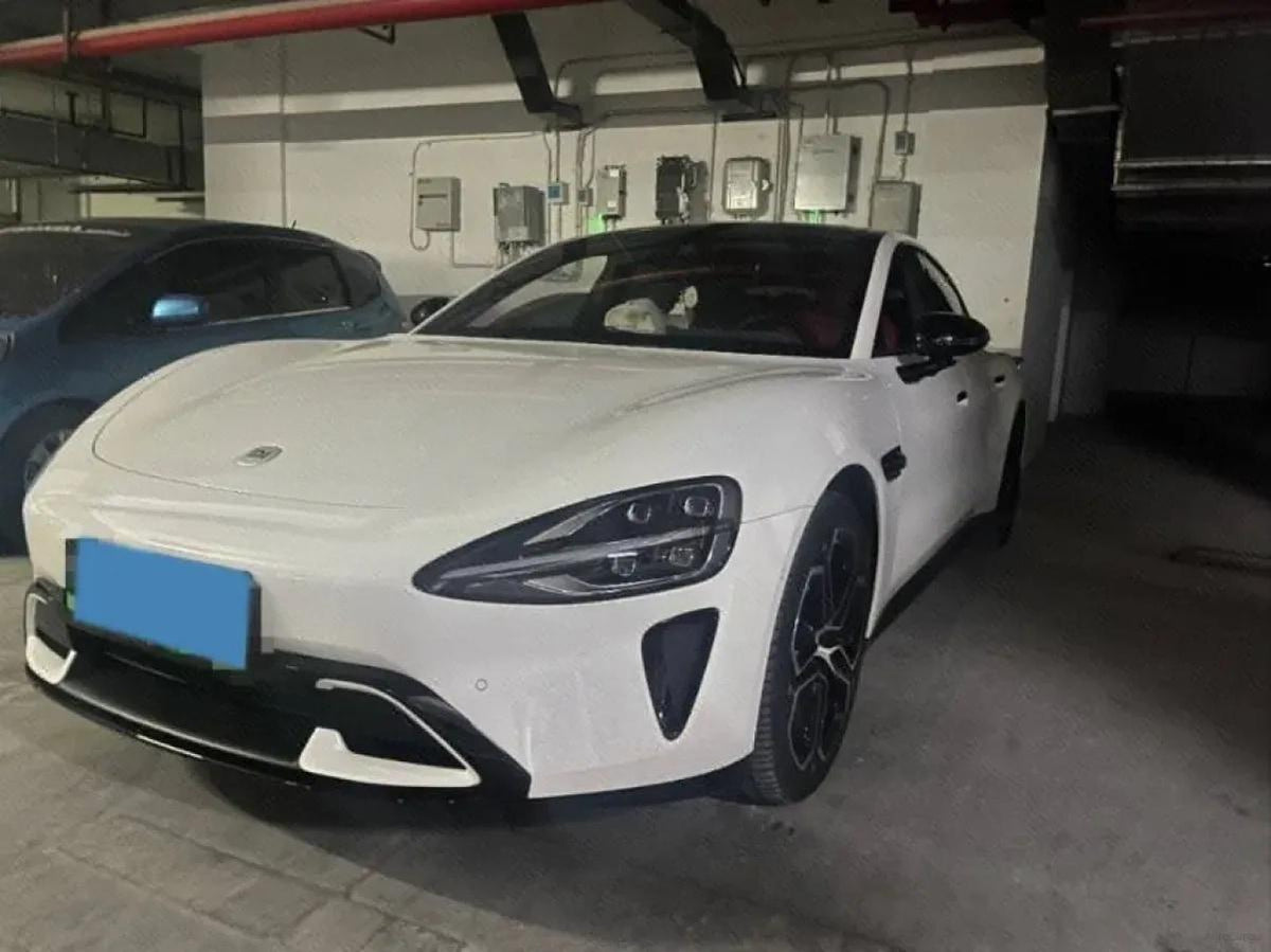 2024 Xiaomi SU7 BEV 73.6KWH 700km image 1