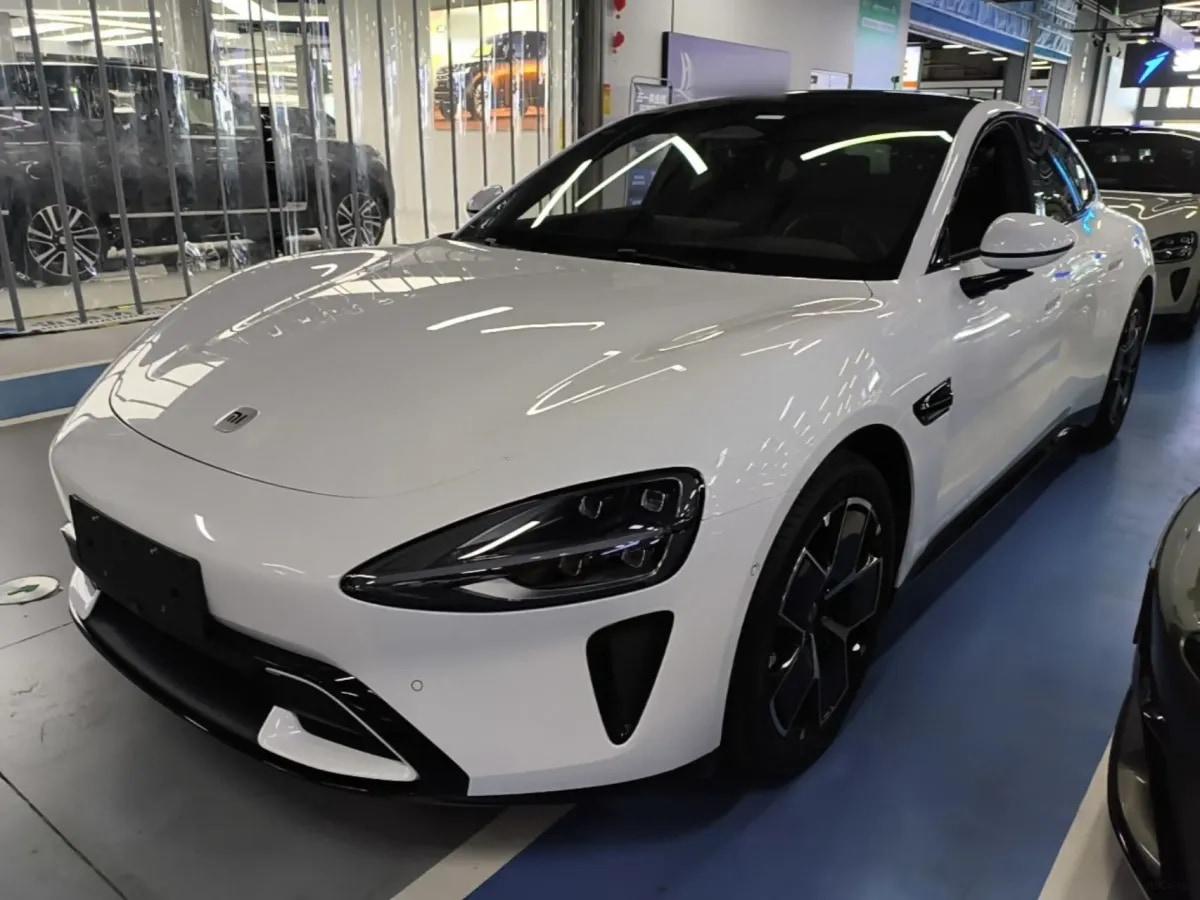 2024 Xiaomi SU7 BEV 73.6KWH 700km image 1