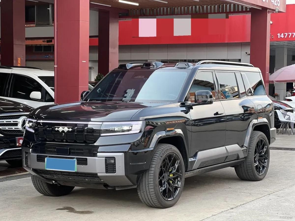 2025 Fang Cheng Bao Bao 8 2.0T 245HP L4 E-CVT PHEV 36.8KWH image 1