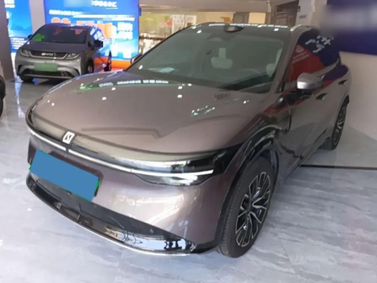 2025 Zeekr 7X BEV 75KWH image 1