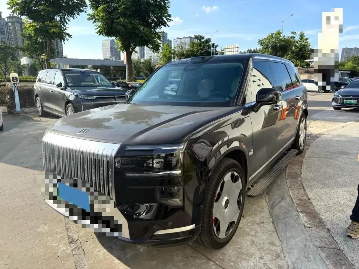2025 Zeekr 9X 2.0T 279HP L4 1DHT PHEV image 1