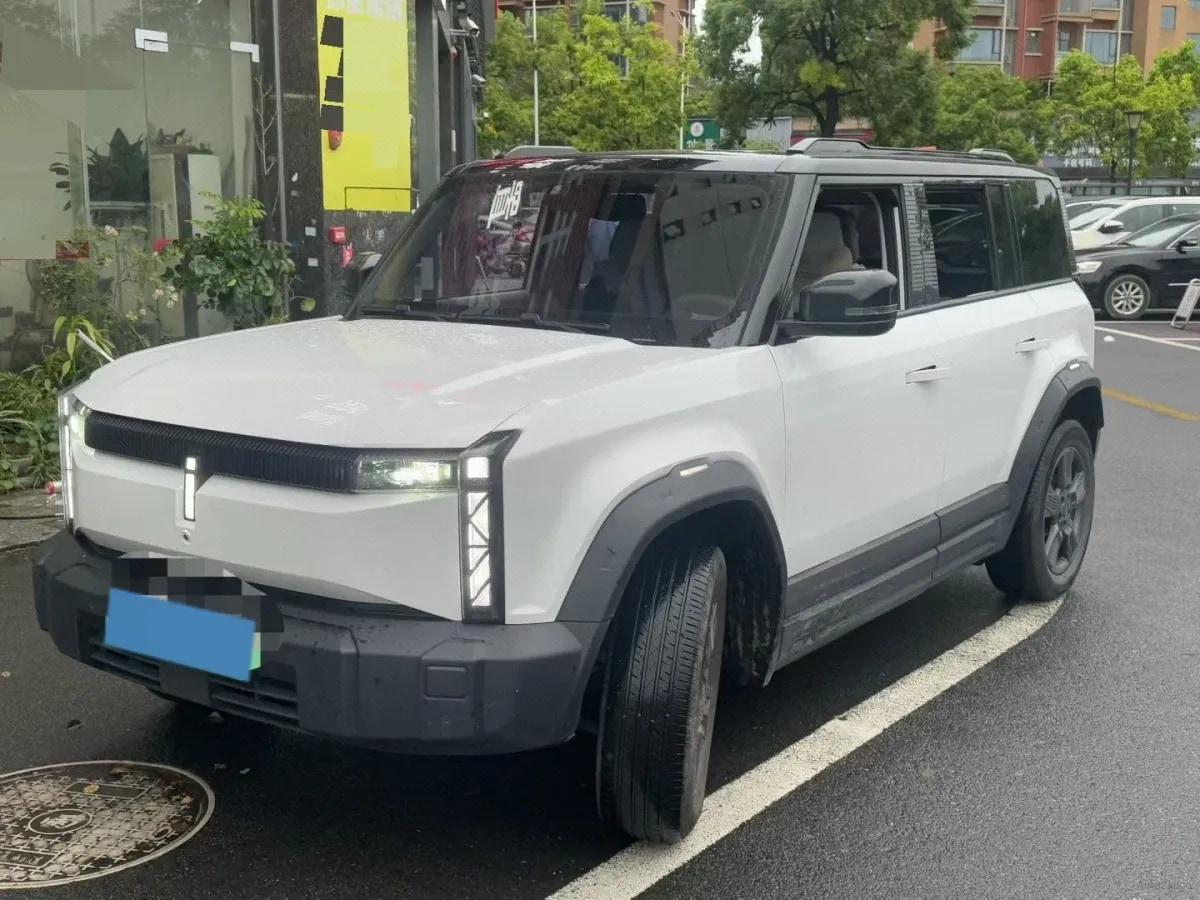 2024 iCAR iCAR 03 BEV 65.69KWH 501km image 1
