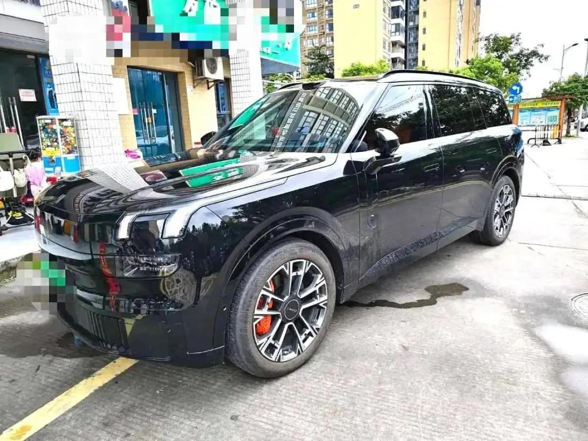 2025 LYNK&CO 900 2.0T 254HP L4 3DHT PHEV image 1
