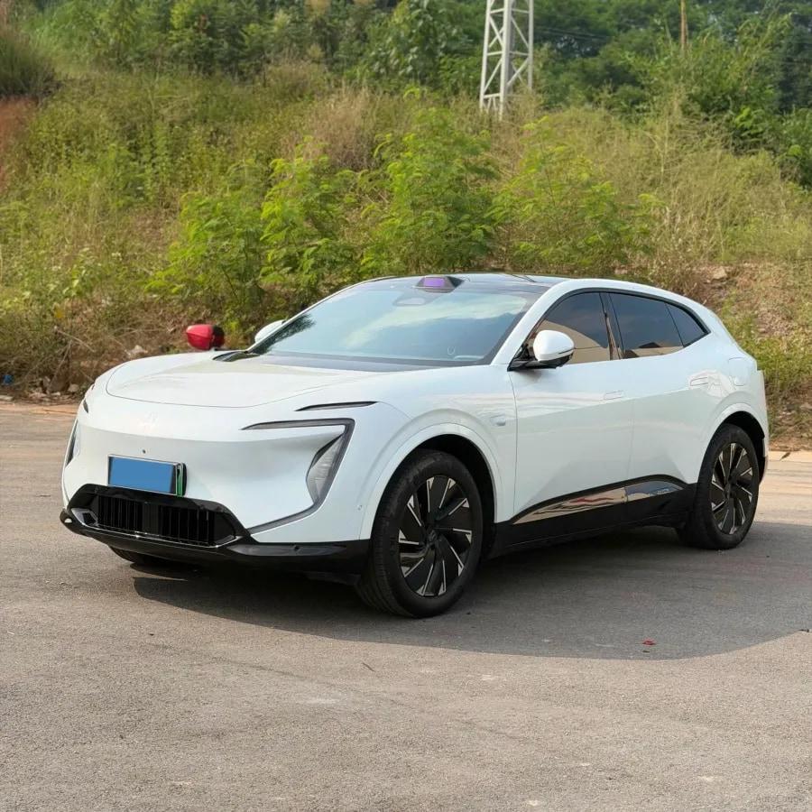2024 Avatr 07 BEV 82.16KWH 650km image 1