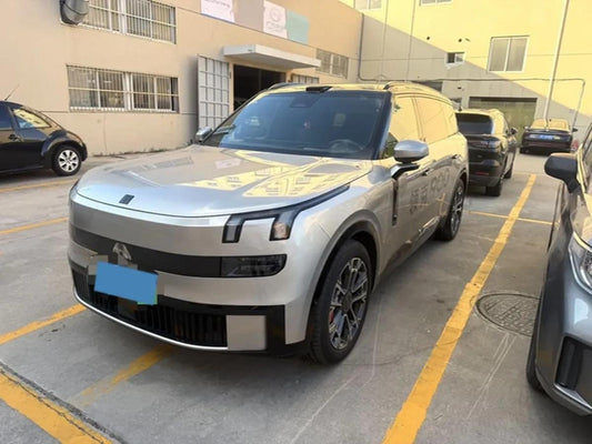 2025 LYNK&CO 900 2.0T 254HP L4 3DHT PHEV 52.38KWH 280km image 1