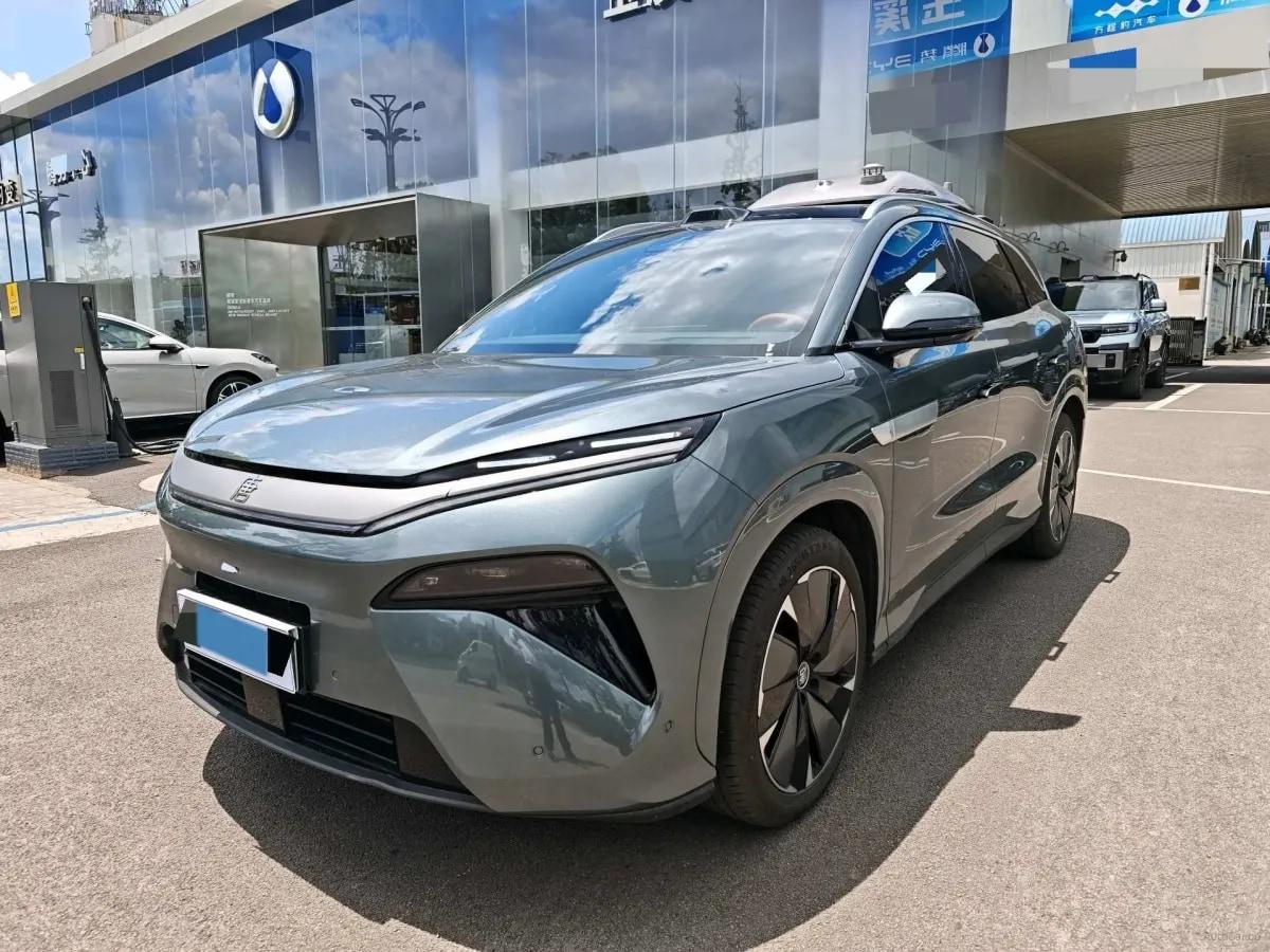 2025 BYD Tang L 1.5T 156HP L4 E-CVT PHEV image 1