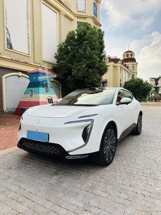 2024 Avatr 07 1.5T 156HP L4 REEV 39.05KWH 230km image 1