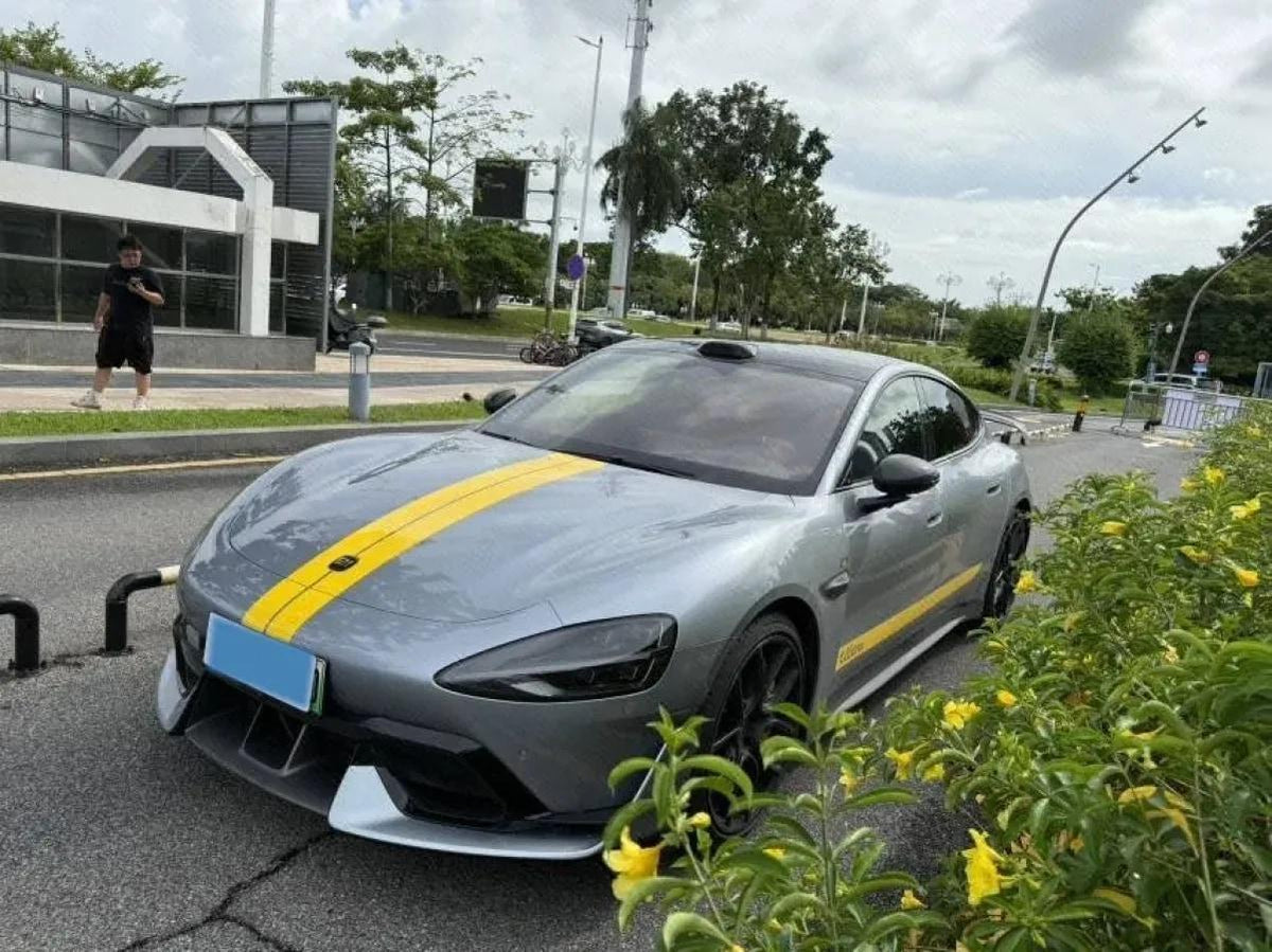 2025 Xiaomi SU7 Ultra BEV 93.7KWH image 1