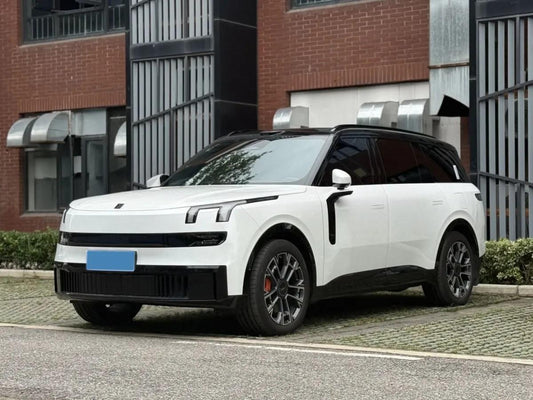 2025 LYNK&CO 900 2.0T 254HP L4 3DHT PHEV 52.38KWH 280km image 1