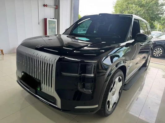 2025 Zeekr 9X 2.0T 279HP L4 1DHT PHEV image 1