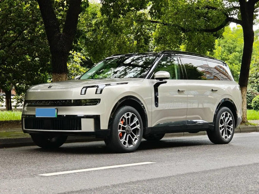 2025 LYNK&CO 900 2.0T 254HP L4 3DHT PHEV 52.38KWH 280km image 1