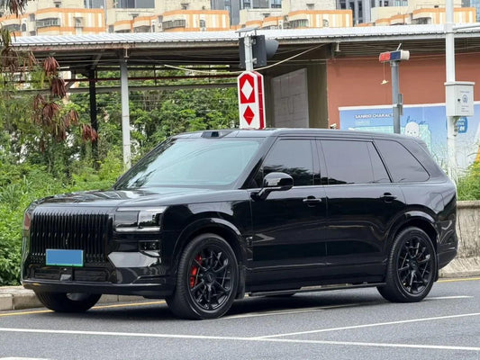 2025 Zeekr 9X 2.0T 279HP L4 1DHT PHEV image 1