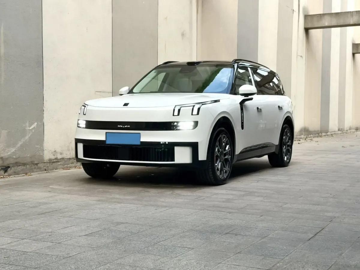 2025 LYNK&CO 900 2.0T 254HP L4 3DHT PHEV 52.38KWH 280km image 1
