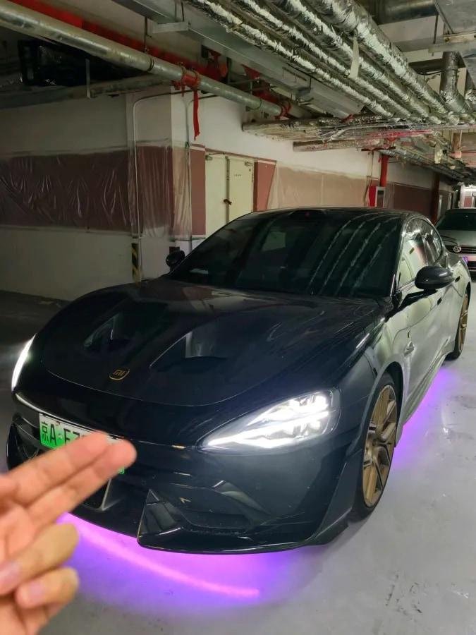2025 Xiaomi SU7 Ultra BEV 93.7KWH image 1