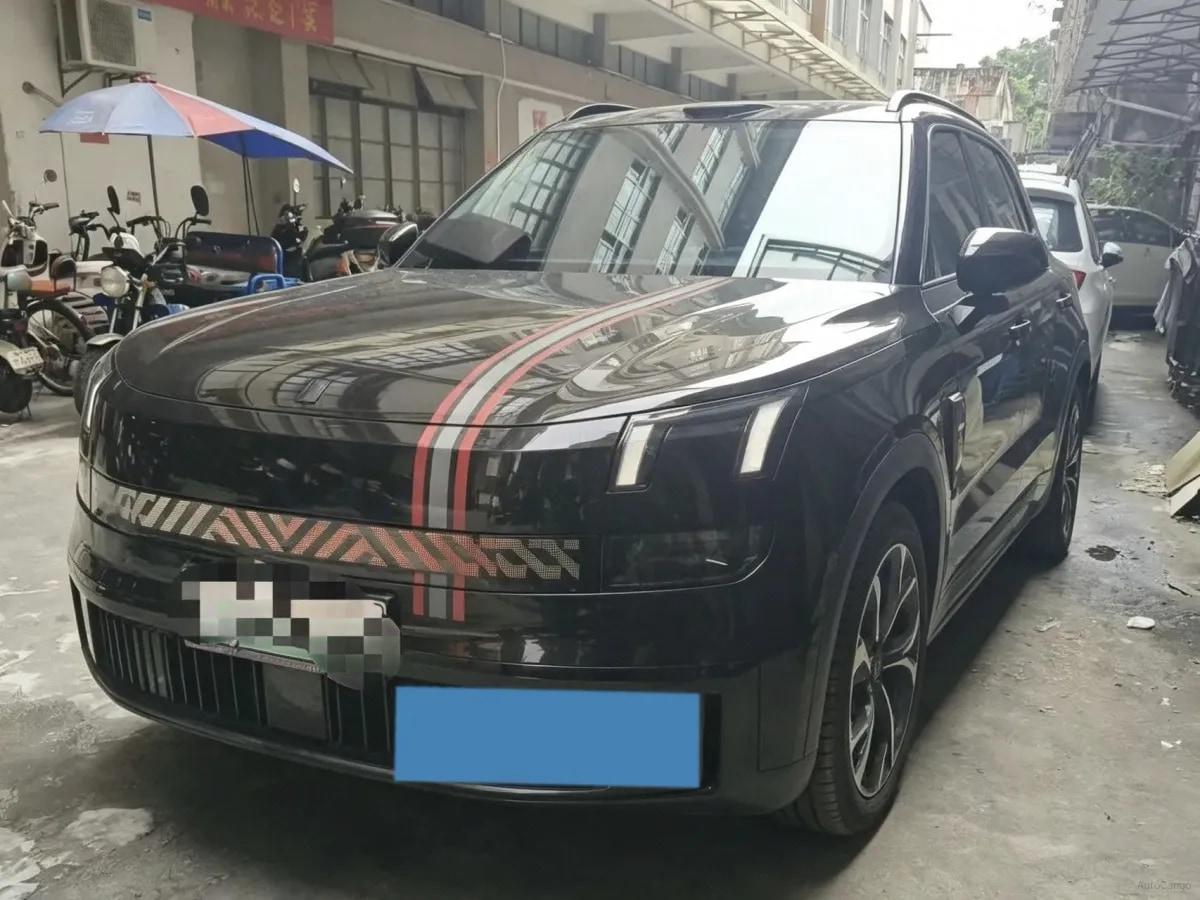 2025 LYNK&CO 900 2.0T 254HP L4 3DHT PHEV image 1